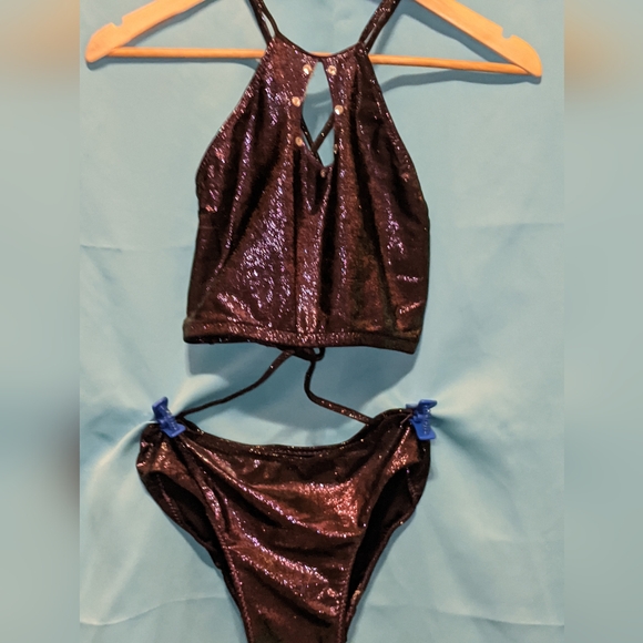 Dance costume - Picture 1 of 8